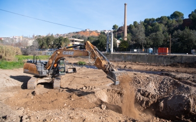 Les màquines treballant a les passeres del Ripoll | Roger Benet